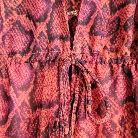 💙HP💙 Show Me Your Mumu Popsicle Python Print Romper S - Picture 7 of 13